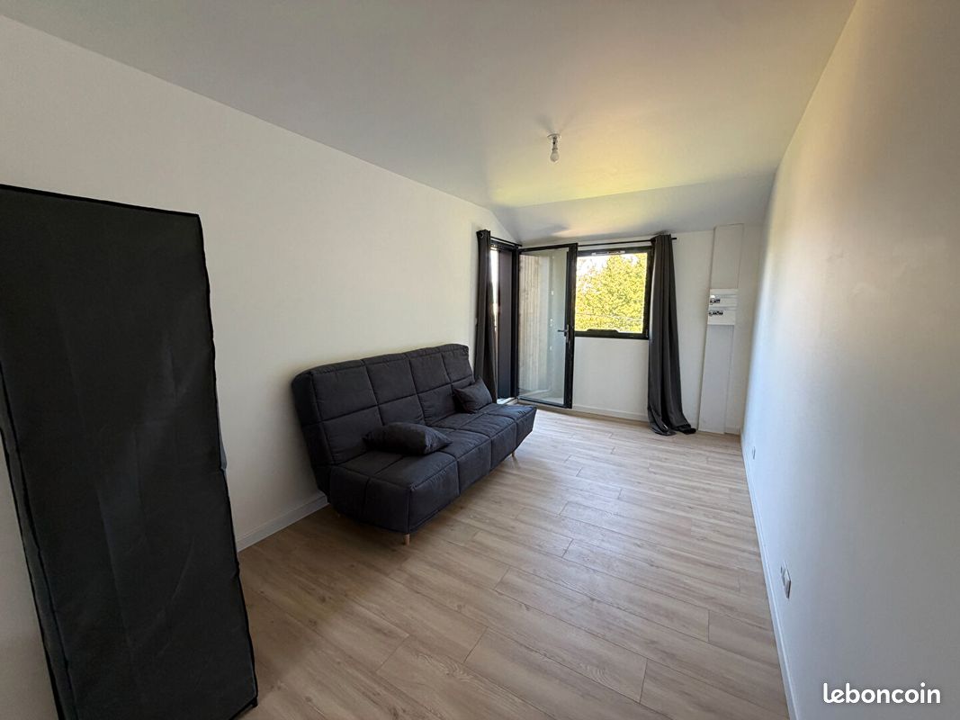 Appartement 1 pièce 20 m² · à Angers · 20 m² · 560 €