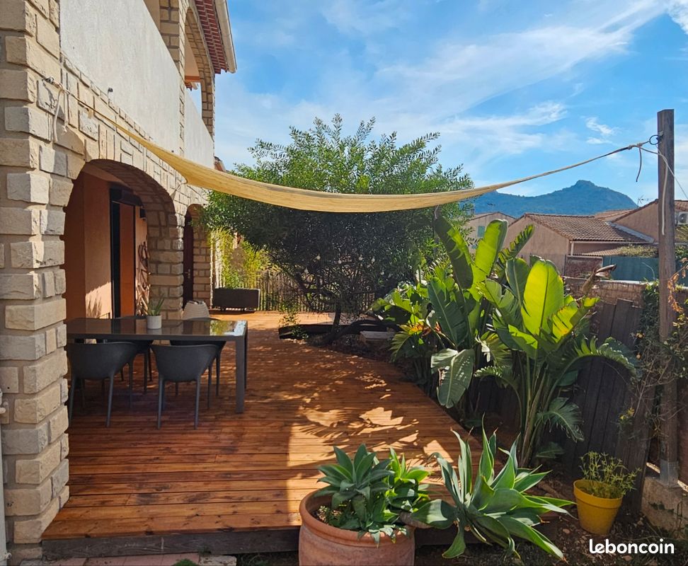Maison 3 pièces 87 m² · à La Crau · 87 m² · 365 000 €