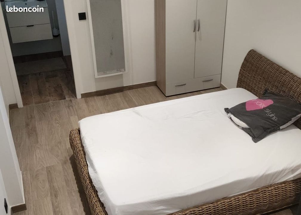 Appartement a louer saint-priest - 1 pièce(s) - 18 m2 - Surfyn