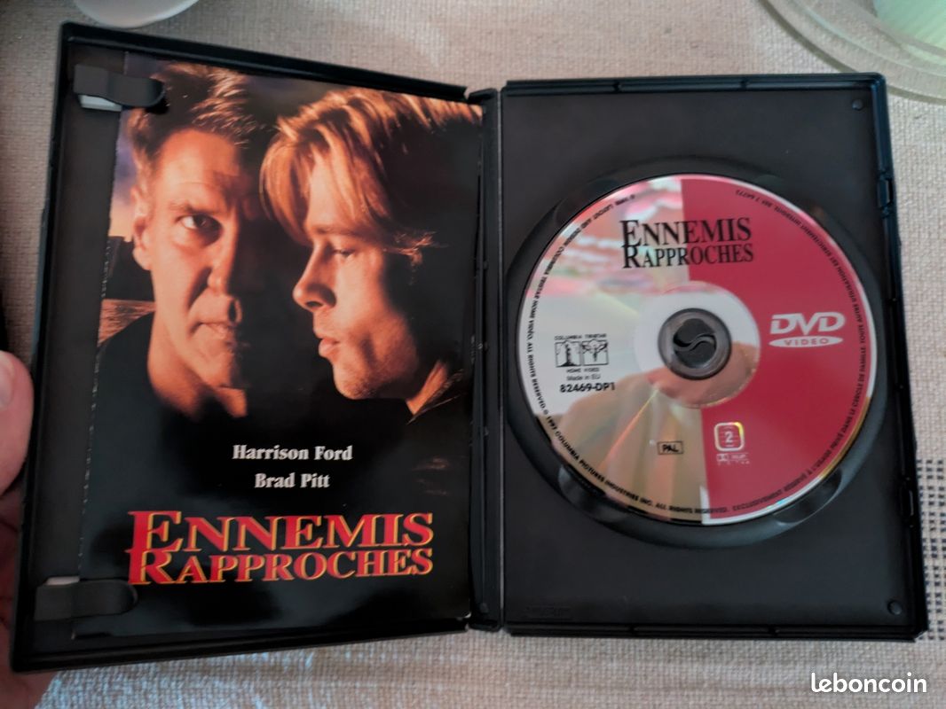 DVD Ennemies rapprochés (image 2)