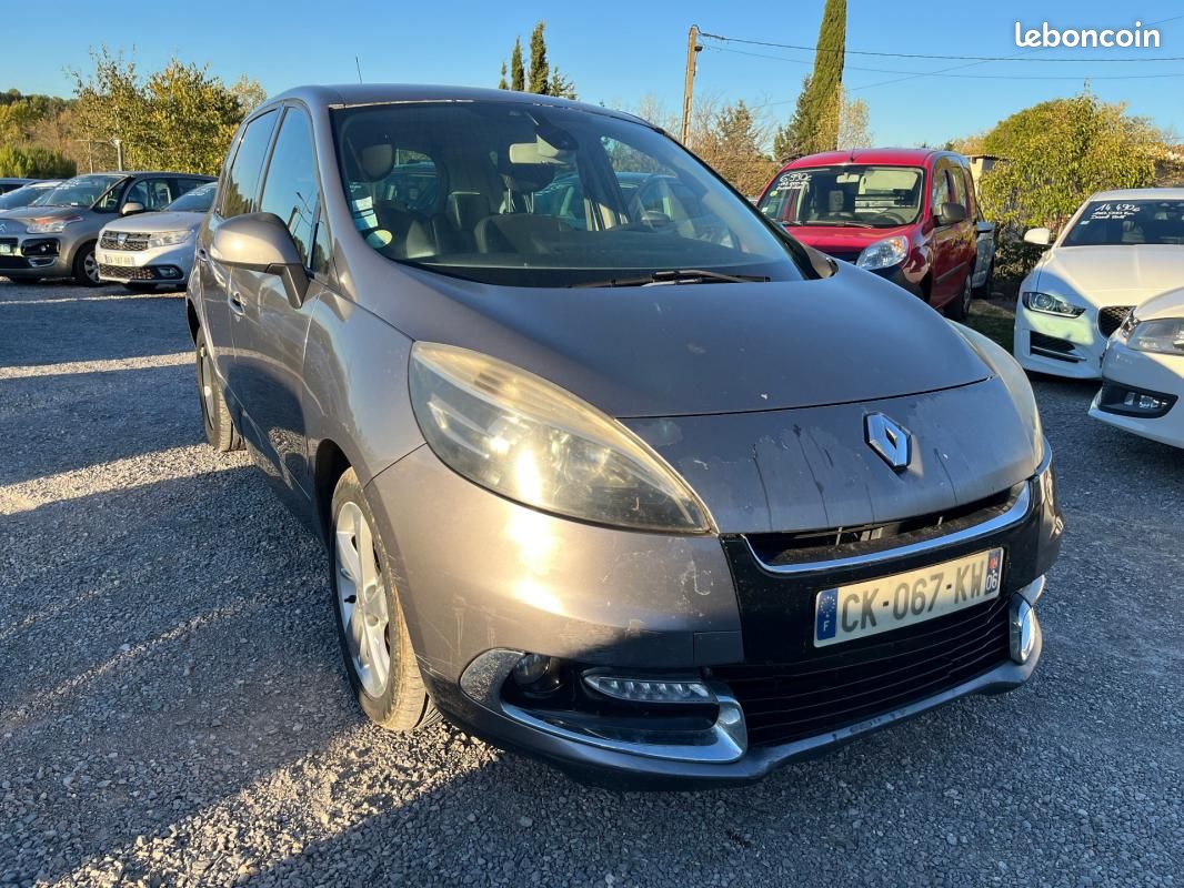 Renault Scénic III dCi 110 FAP Energy eco2 Authentique (image 1)