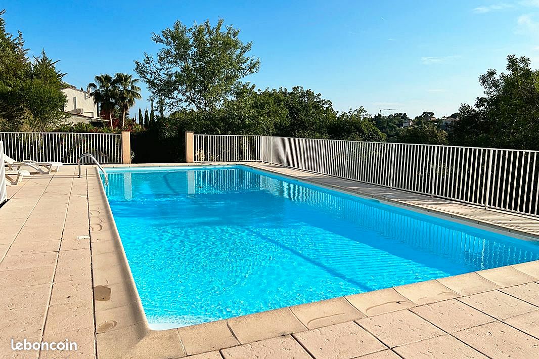 Maison 4 pièces 110 m² · à Cagnes-sur-Mer · 110 m² · 3 100 €/mois