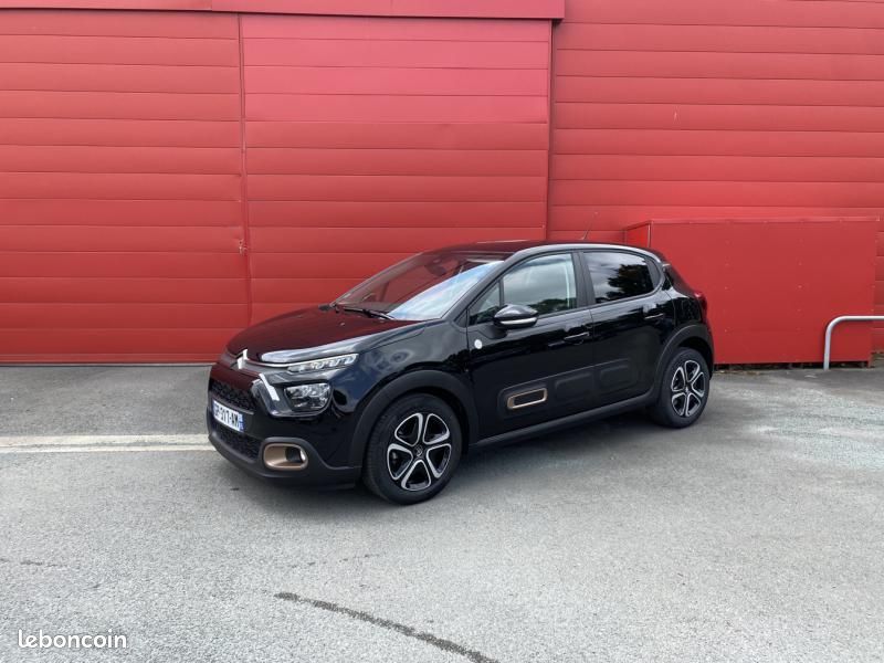 Citroen C3 1.2 PureTech 110ch S&S C-Series 120-121g (image 1)