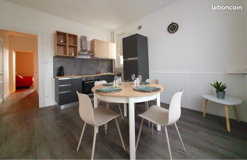 Appartement 2 pièces 49 m² · à Montluçon · 49 m² · 450 €