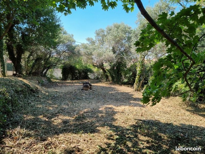Terrain 1 193 m² Saint Savournin · à Saint-Savournin · 322 000 €