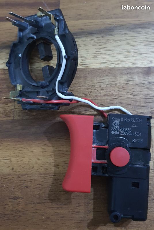 Porte-balais de perceuse visseuse BOSCH (image 2)