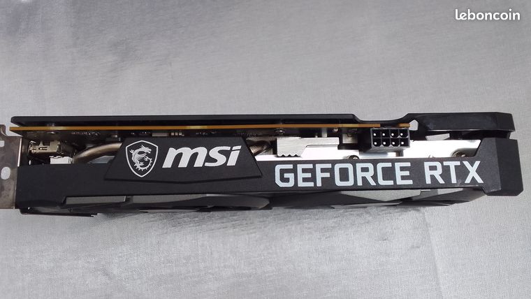 Carte graphique RTX 3060 8 Go HS écrans noir 4