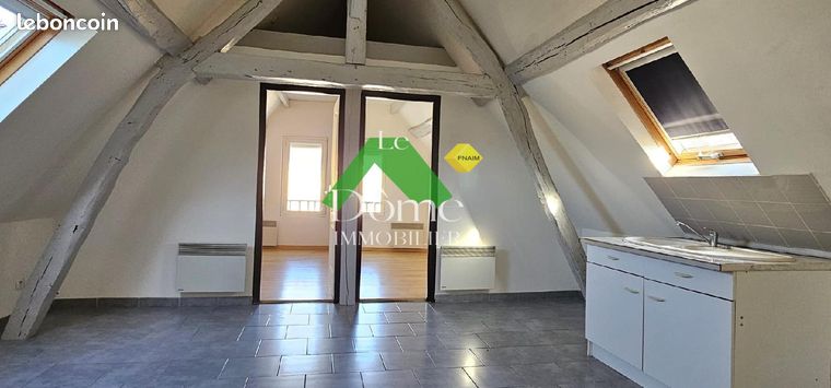 https://img.leboncoin.fr/api/v1/lbcpb1/images/ca/12/3d/ca123d68894141659ac63f607007cecda8d76569.jpg?rule=ad-image