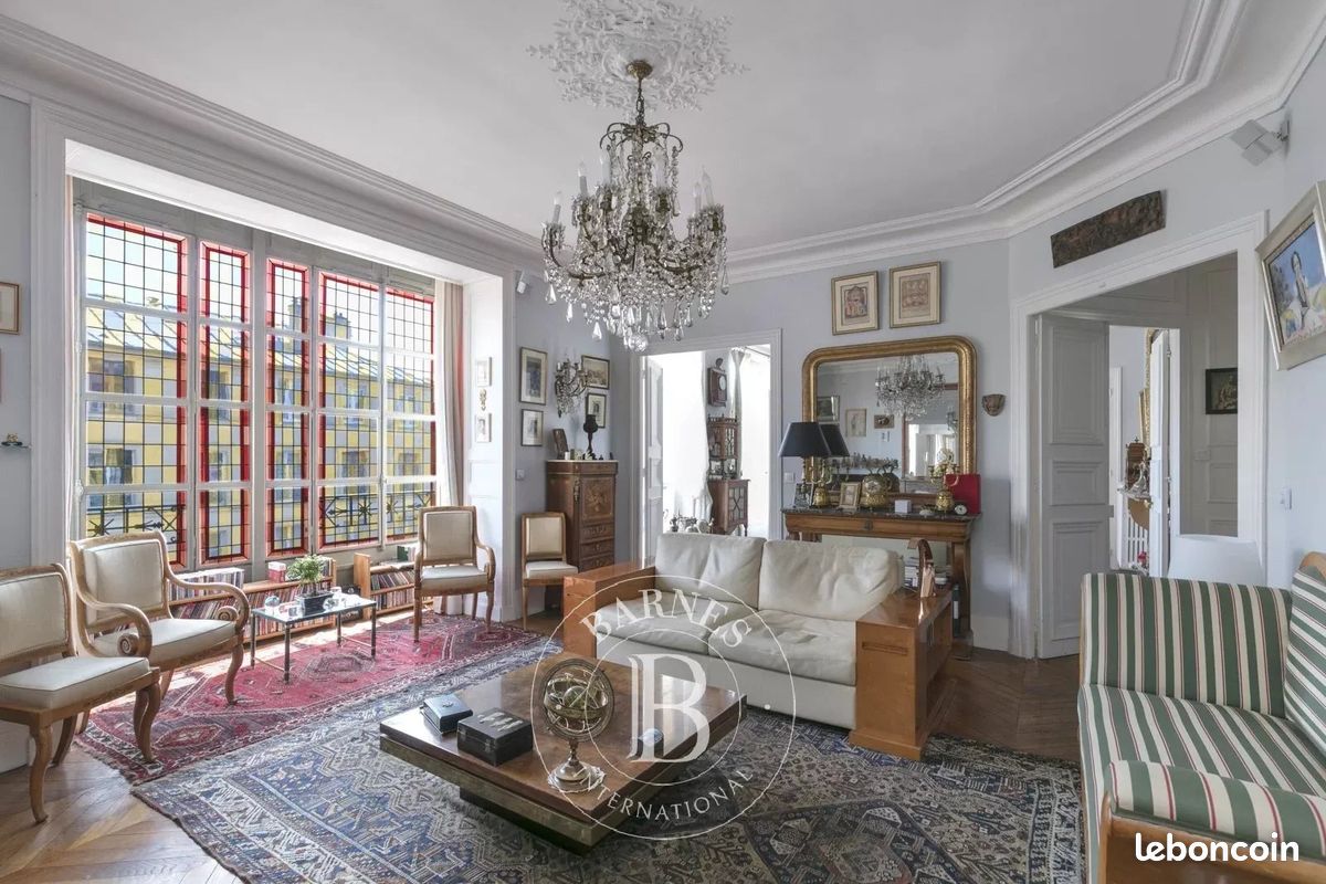 Appartement 5 pièces 118 m² · à Versailles · 118 m² · 995 000 €