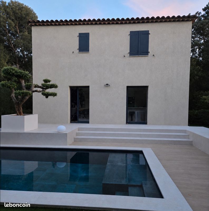 Maison 5 pièces 148 m² · à Le Pradet · 148 m² · 690 000 €