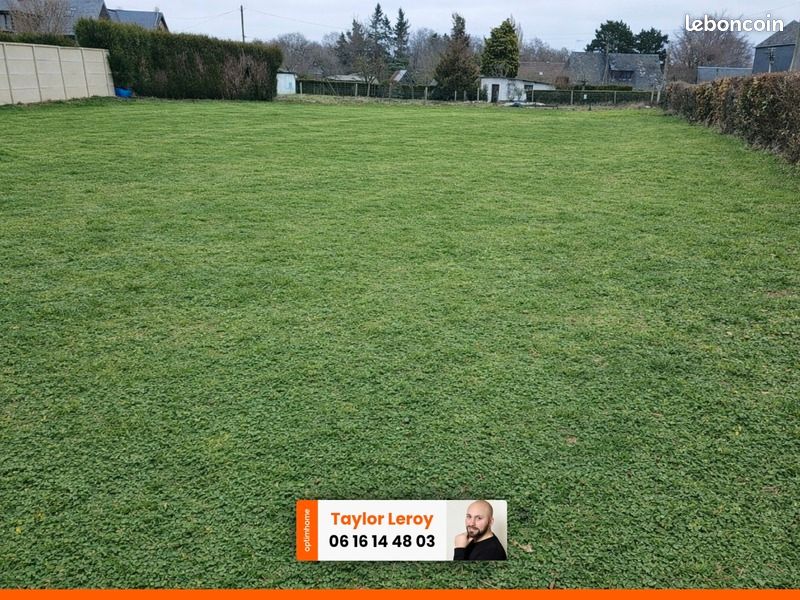 Terrain 913 m² Luneray · 53 000 €