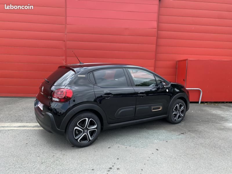 Citroen C3 1.2 PureTech 110ch S&S C-Series 120-121g (image 2)