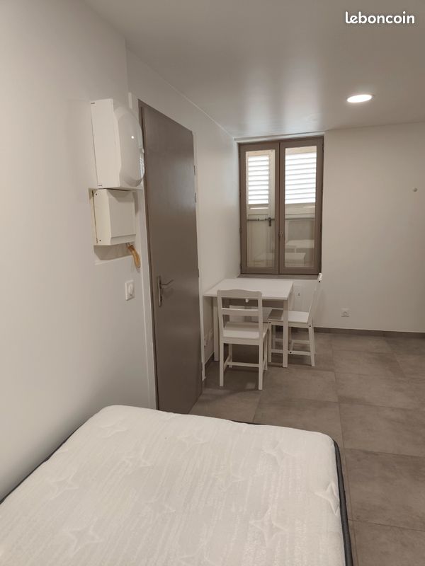 Appartement 1 pièce 16 m² · à Metz · 16 m² · 530 €