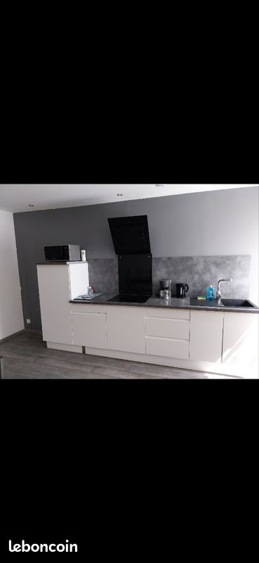 Maison 2 pièces 50 m² · à Saint-Sauveur-en-Puisaye · 50 m² · 550 €/mois
