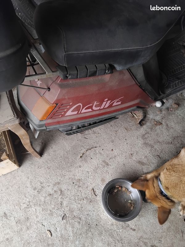 Vends scooter MBK (image 3)