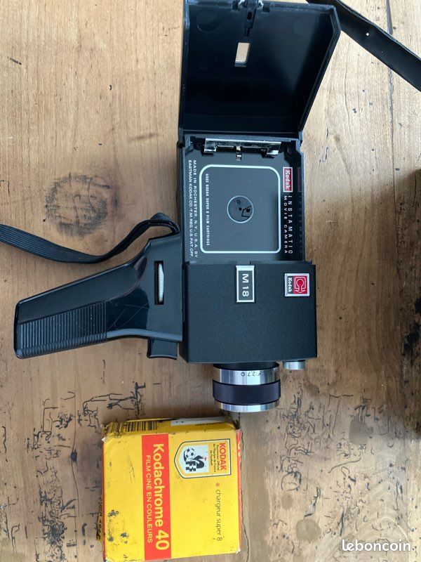 Kodak Instamatic M18 de 1976 Antiquités