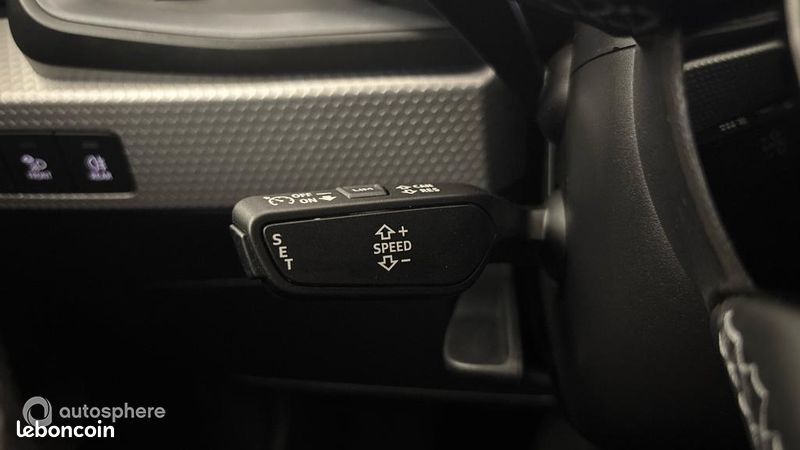 Audi A1 Sportback 35 TFSI 150ch S line S tronic 7 (image 25)