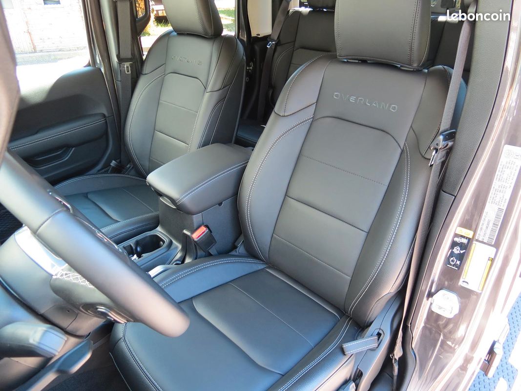 Jeep Gladiator Overland V6 2021 (image 4)