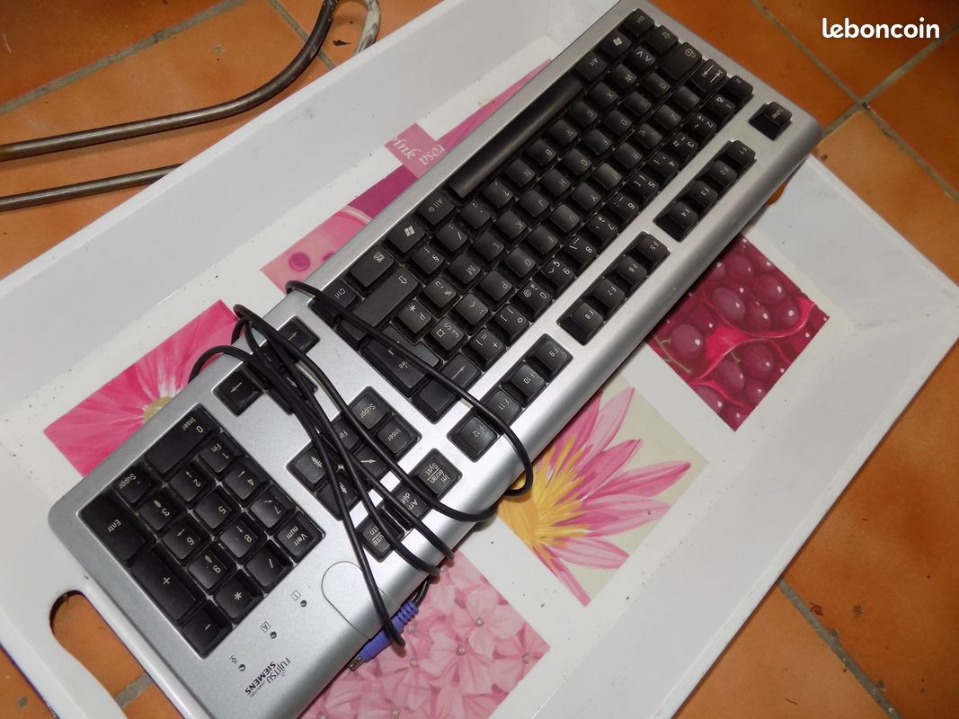 Clavier PC (image 1)