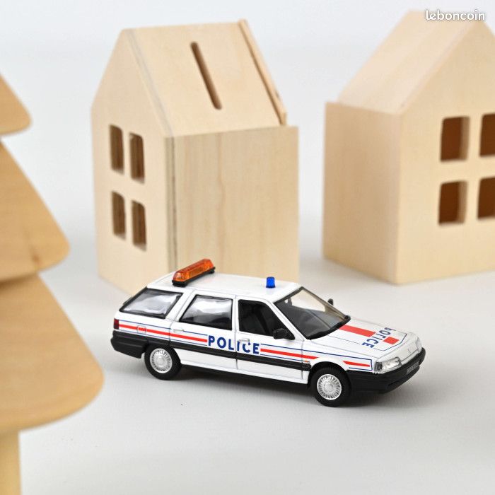 Renault 21 Nevada Police Nationale – Norev 1/43, Miniature Collection