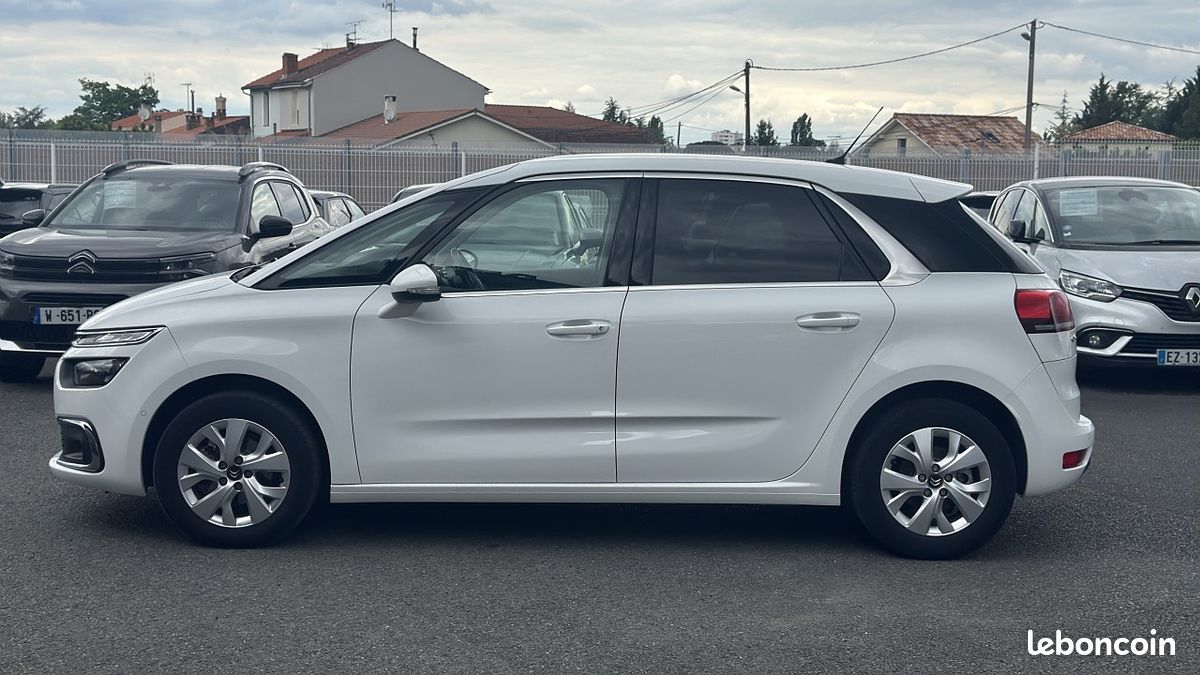 Citroen C4 PICASSO PURETECH 130CH FEEL S&S EAT6 (image 3)