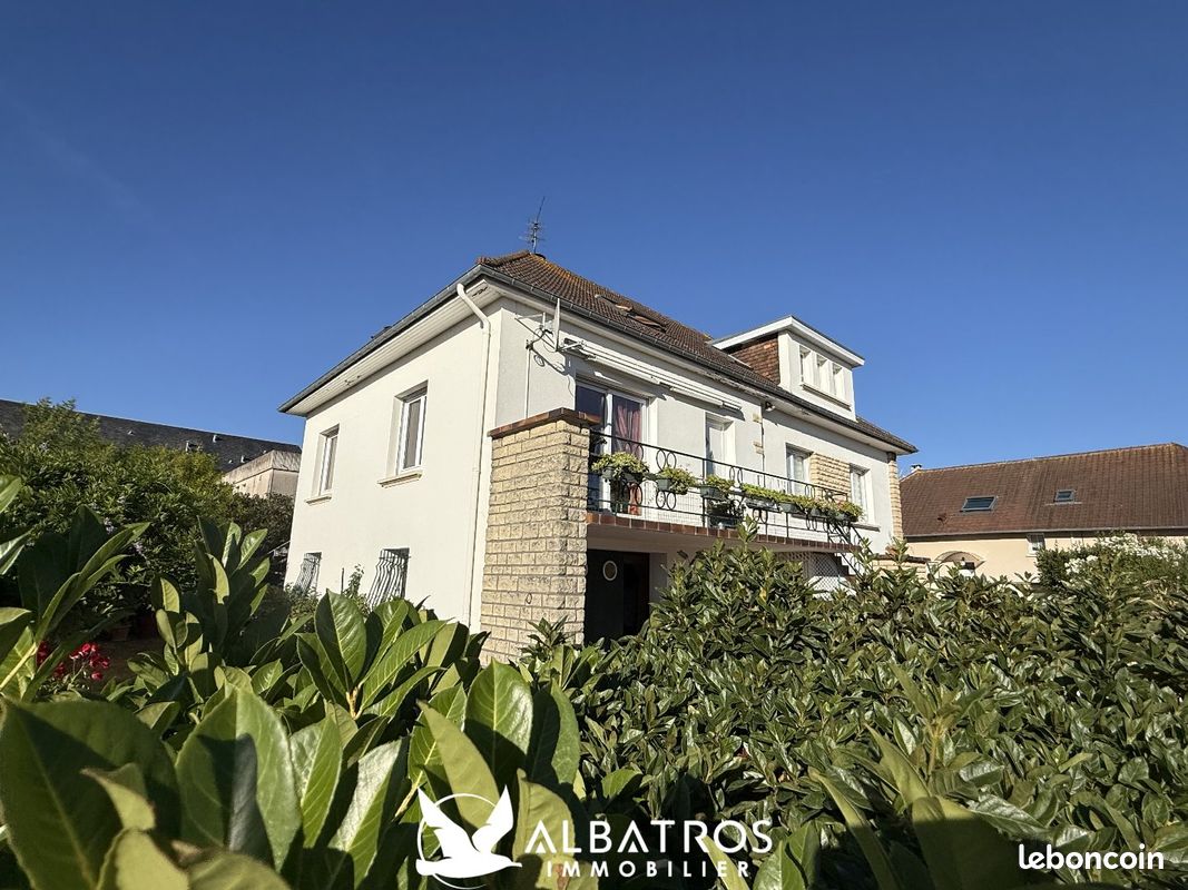 Maison 8 pièces 159 m² · à Ouistreham · 159 m² · 489 900 €