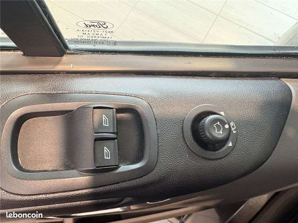 Ford Transit Custom FOURGON 300 L1H1 2.0 ECOBLUE 130 BVA TREND BUSINESS (image 18)