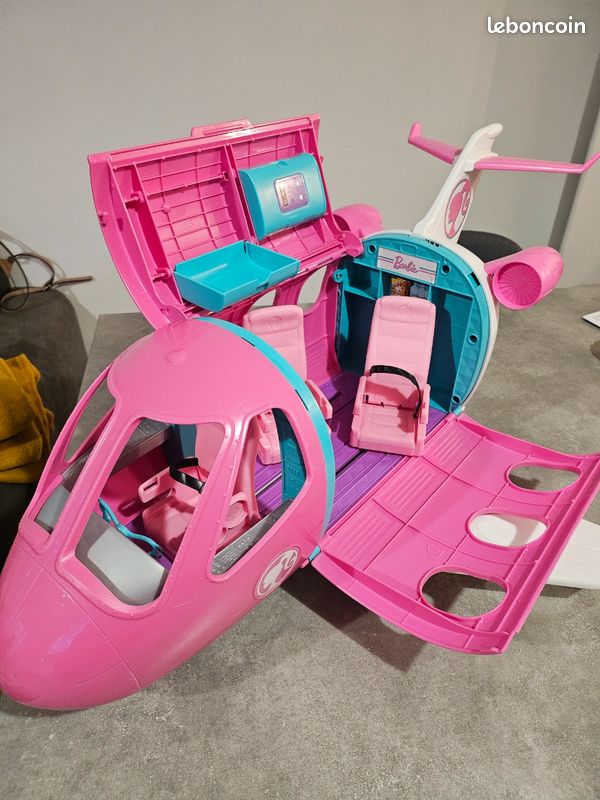 Avion Barbie (image 1)