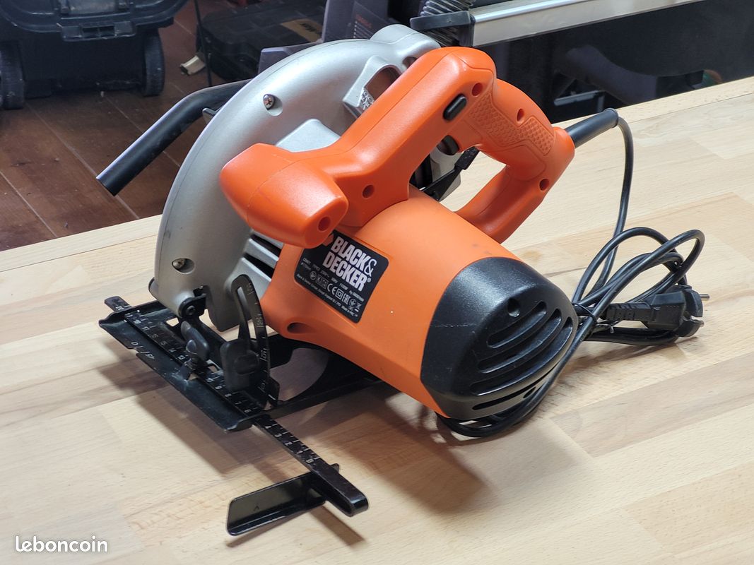 Scie circulaire Black & Decker CD601 + lame Bosch 18 dents – Très bon état (image 2)