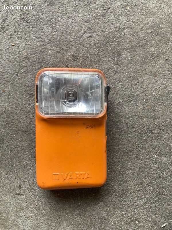 Lampe De Poche Soviétique Vintage FOTON ZIM - Plastique Orange URSS - Ancienne Occasion