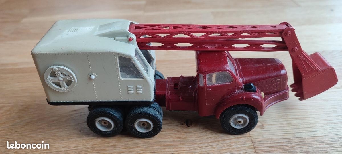 NOREV 1:43 - Tracteur Berliet TBO 15 Avec Convoi Exceptionnel Et Pelle Méca