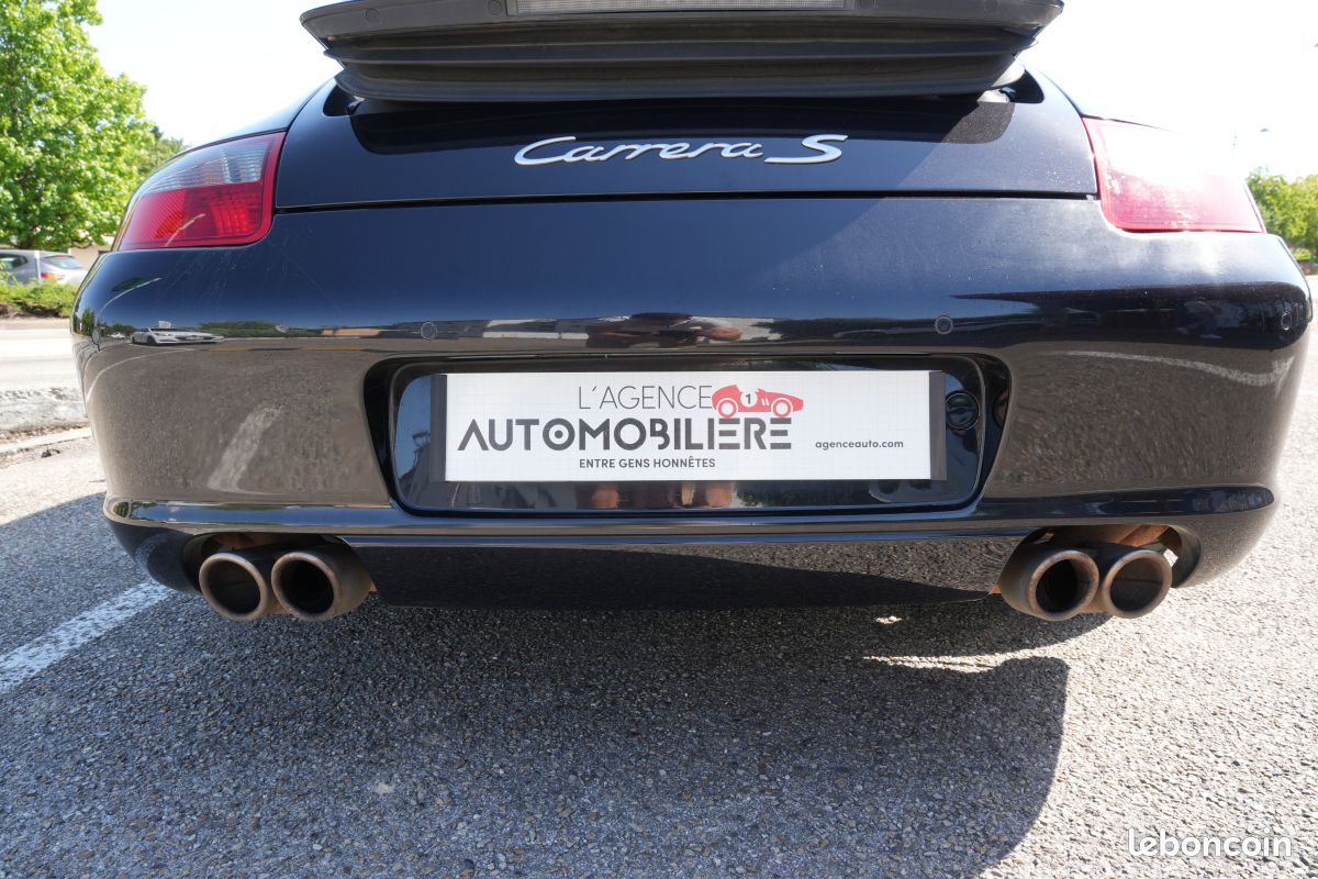 Porsche 911 (997) 3.8 355 carrera s (image 8)