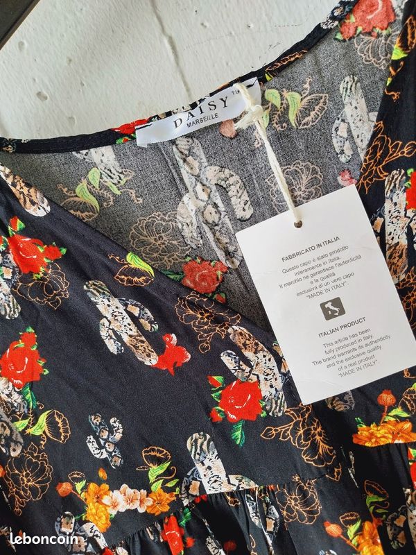 Robe bohème chic oversize noire (image 2)