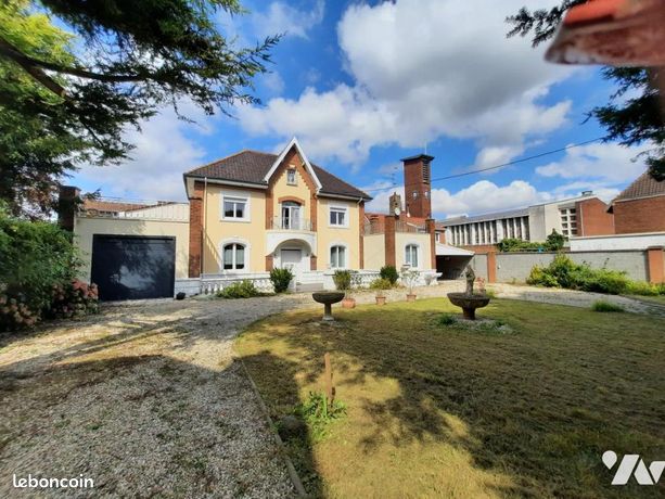 Maison 8 pièces 171 m²
