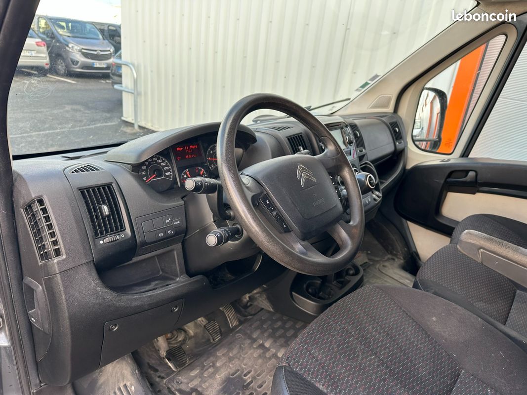 CITROEN JUMPER FOURGON TOLE 35 L2H2 BLUEHDi 160 BVM6 BUSINESS *TVA RECUPERABLE / Distribution Embrayage recent (image 10)