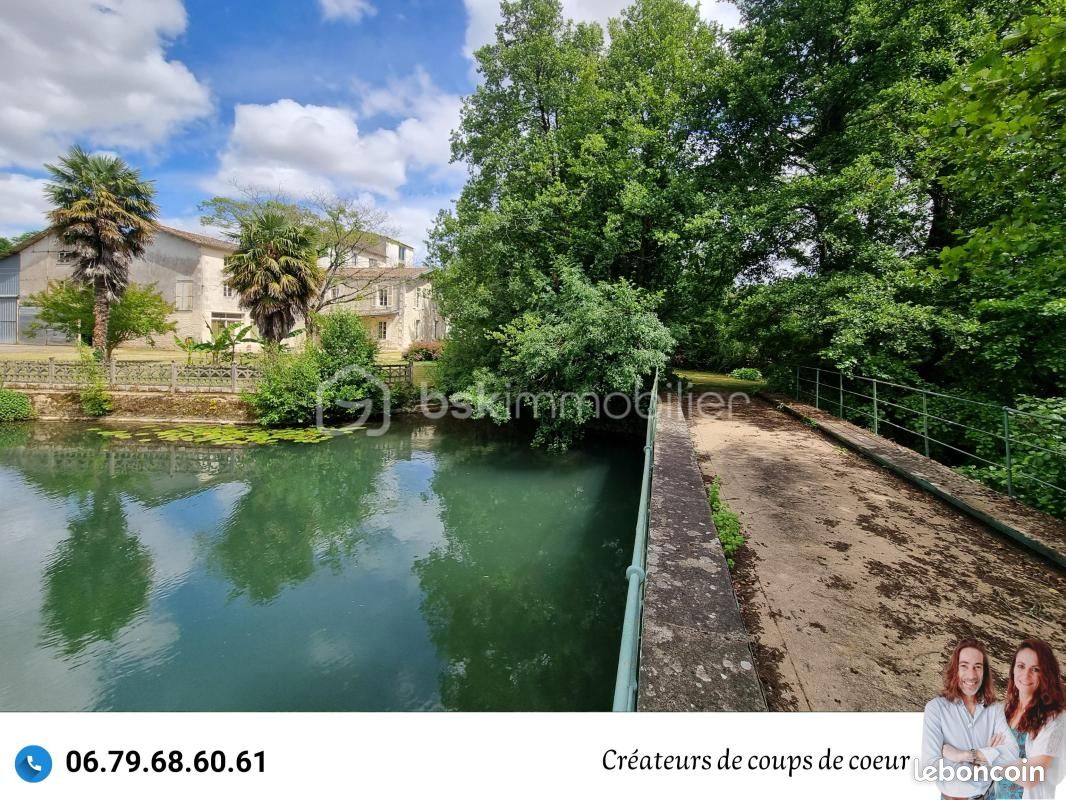 Maison 7 pièces 179 m² · à La Crèche · 179 m² · 419 900 €