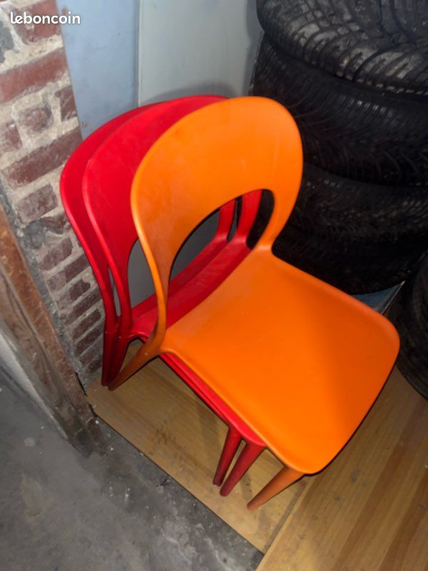 Chaise (image 2)