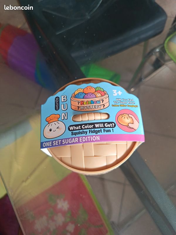 Squishy bun pailleté (image 1)