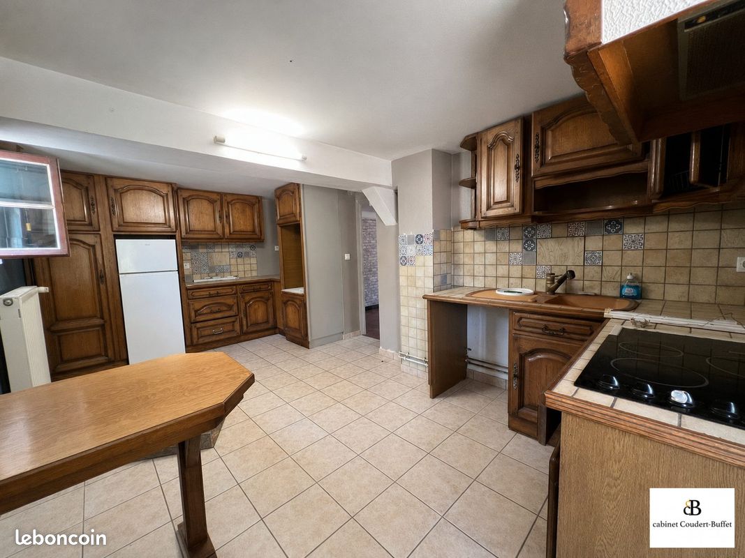 Maison 2 pièces 69 m² · à Léré · 69 m² · 460 €/mois