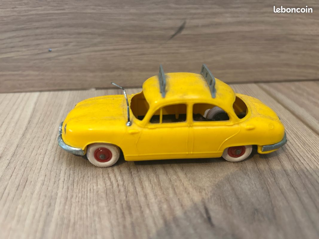 PANHARD PL 17 TAXI G7 - Miniature NOREV Hachette - 1:43 + Boite EUR 10