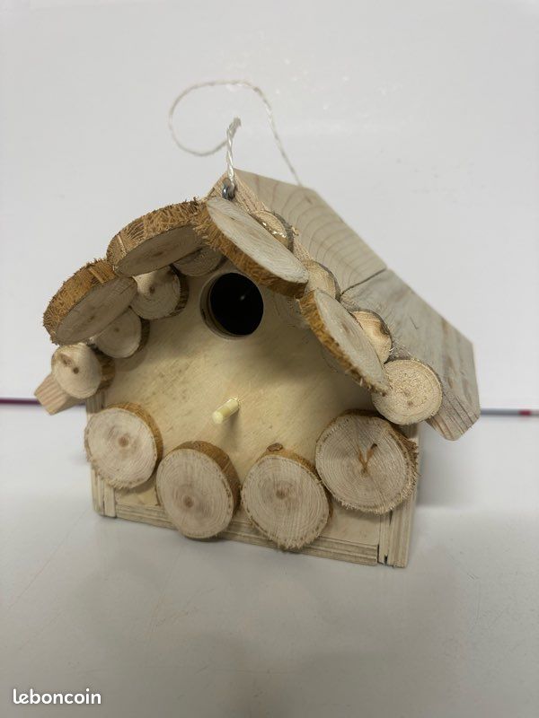 Nichoir à oiseaux, création artisanale (image 1)
