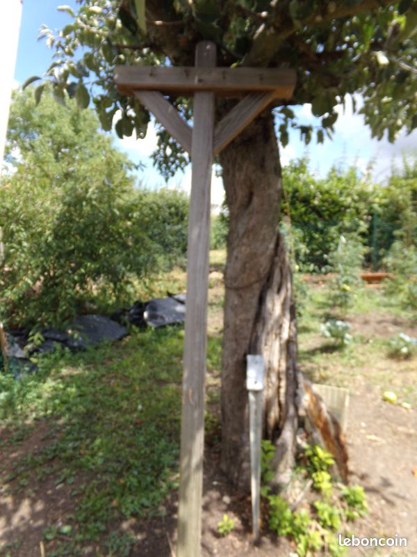 étendoir à linge en bois (image 1)