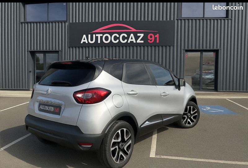 Renault CAPTUR 1.2 TCE 120CH STOP&START ENERGY INTENS EDC EURO6 2016 (image 4)