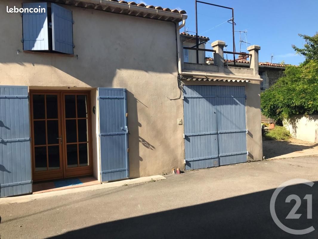 Maison 3 pièces 50 m² · à Rougiers · 50 m² · 740 €/mois