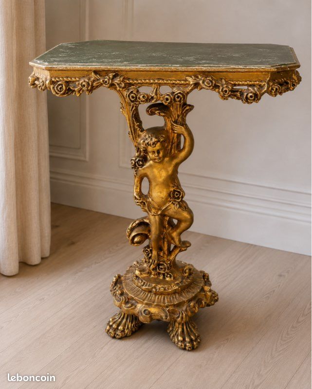Grande console ancienne de style baroque, à décor de chérubin doré (image 1)