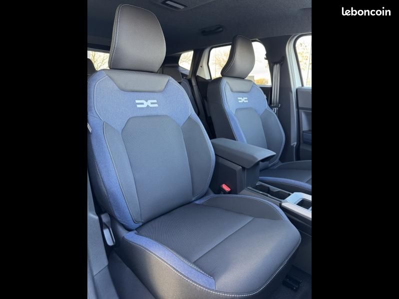 Dacia Duster 1.6 hybrid 140ch Journey (image 17)