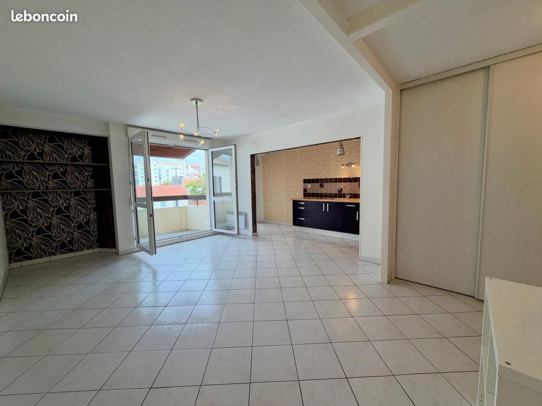 Appartement 2 pièces 56 m² · à Pau · 56 m² · 133 700 €