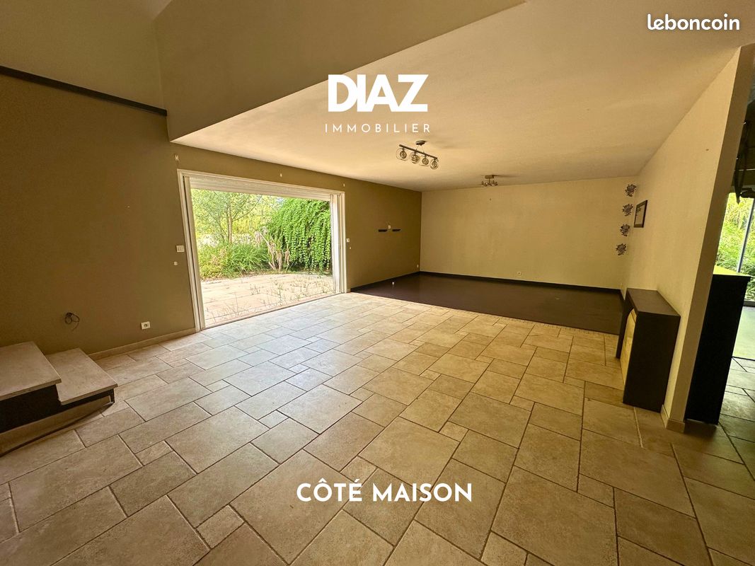 Maison 4 pièces 130 m² · à Montbazin · 130 m² · 450 000 €