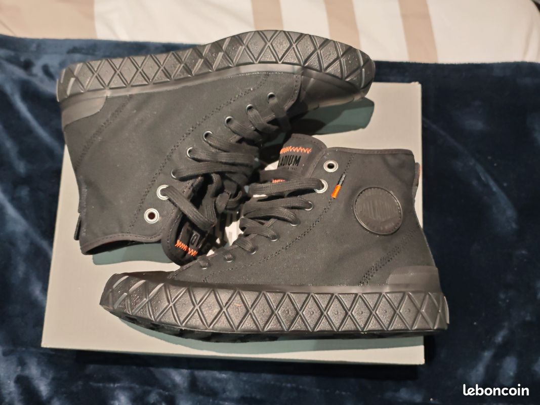 Chaussures neuves Palladium Palla Ace CVS Mid noires - Taille 38 – 55 (image 3)