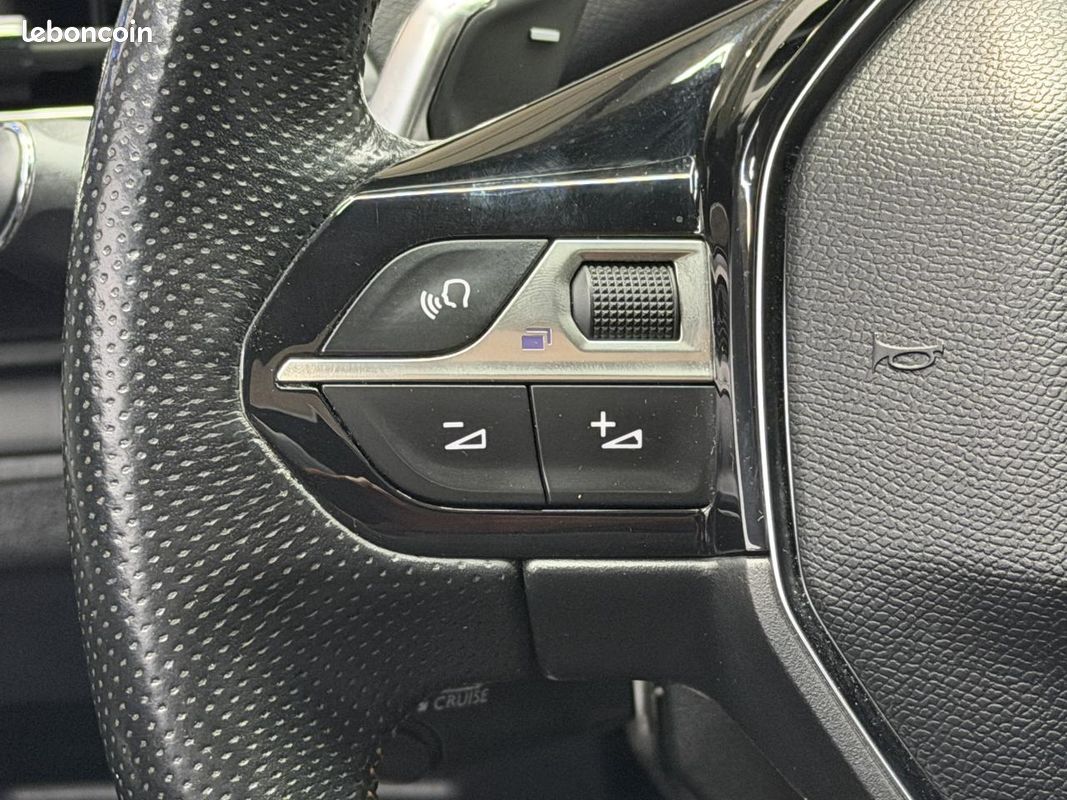 PEUGEOT 3008 1.6 THP 16V S&S - 165 - BV EAT6 II 2016 GT Line PHASE 1 (image 17)